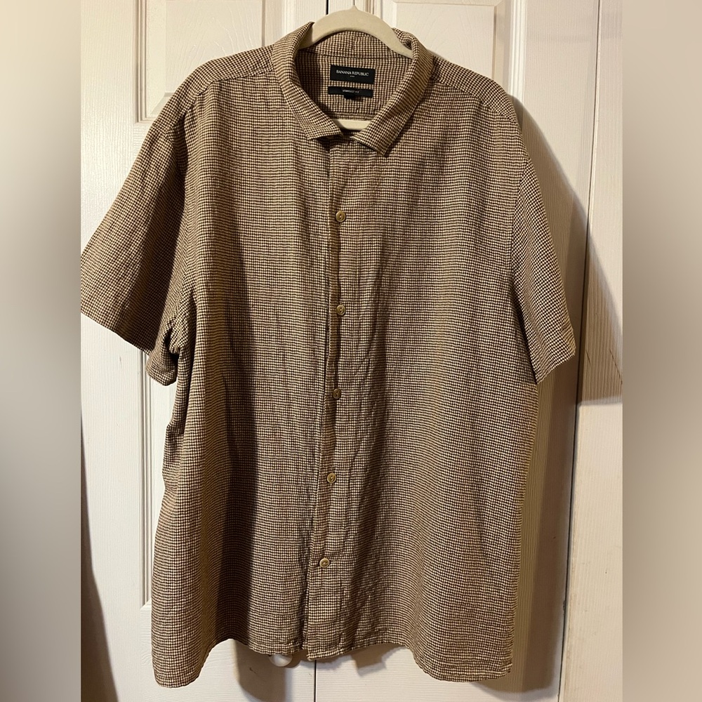 Banana Republic Standard Fit Short Sleeve Shirt. Linen Blend Size XXL